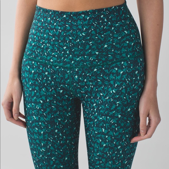 Lululemon Wunder Under Pant Hi-Rise - Picture 2 of 3